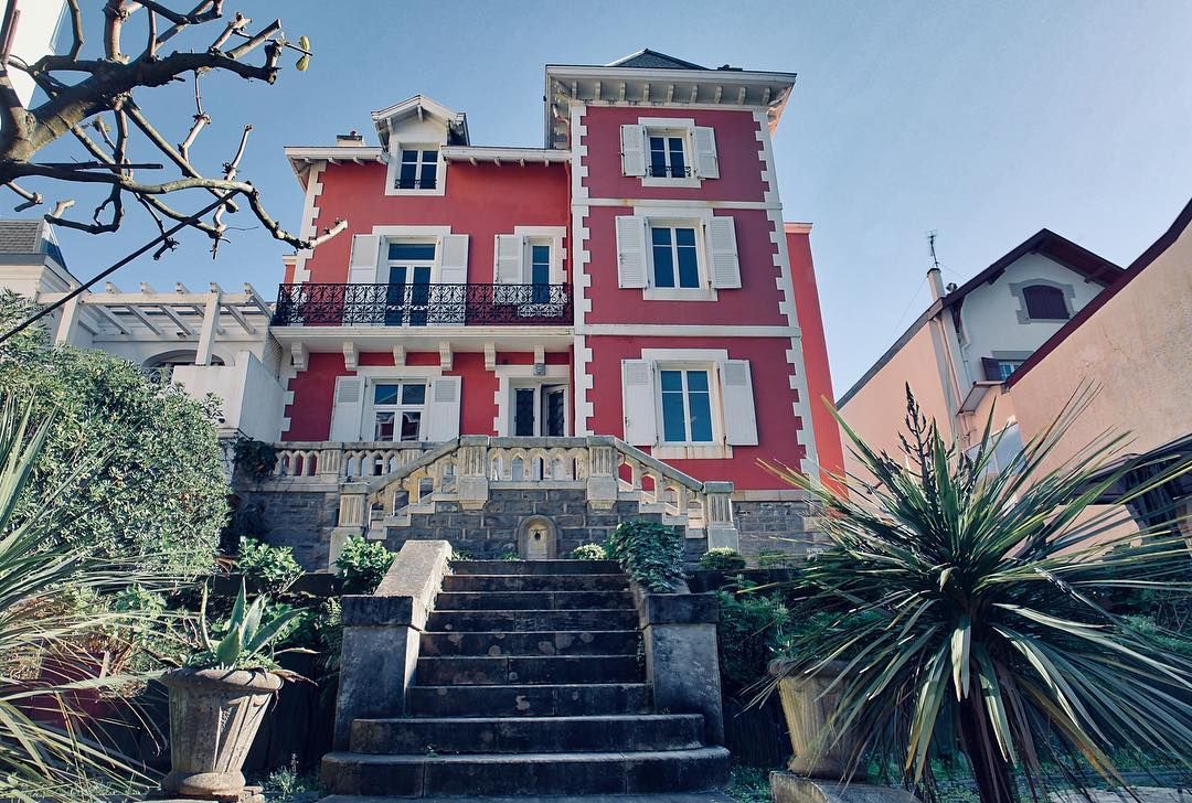 La Maison Rouge