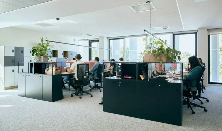 Le Connecteur