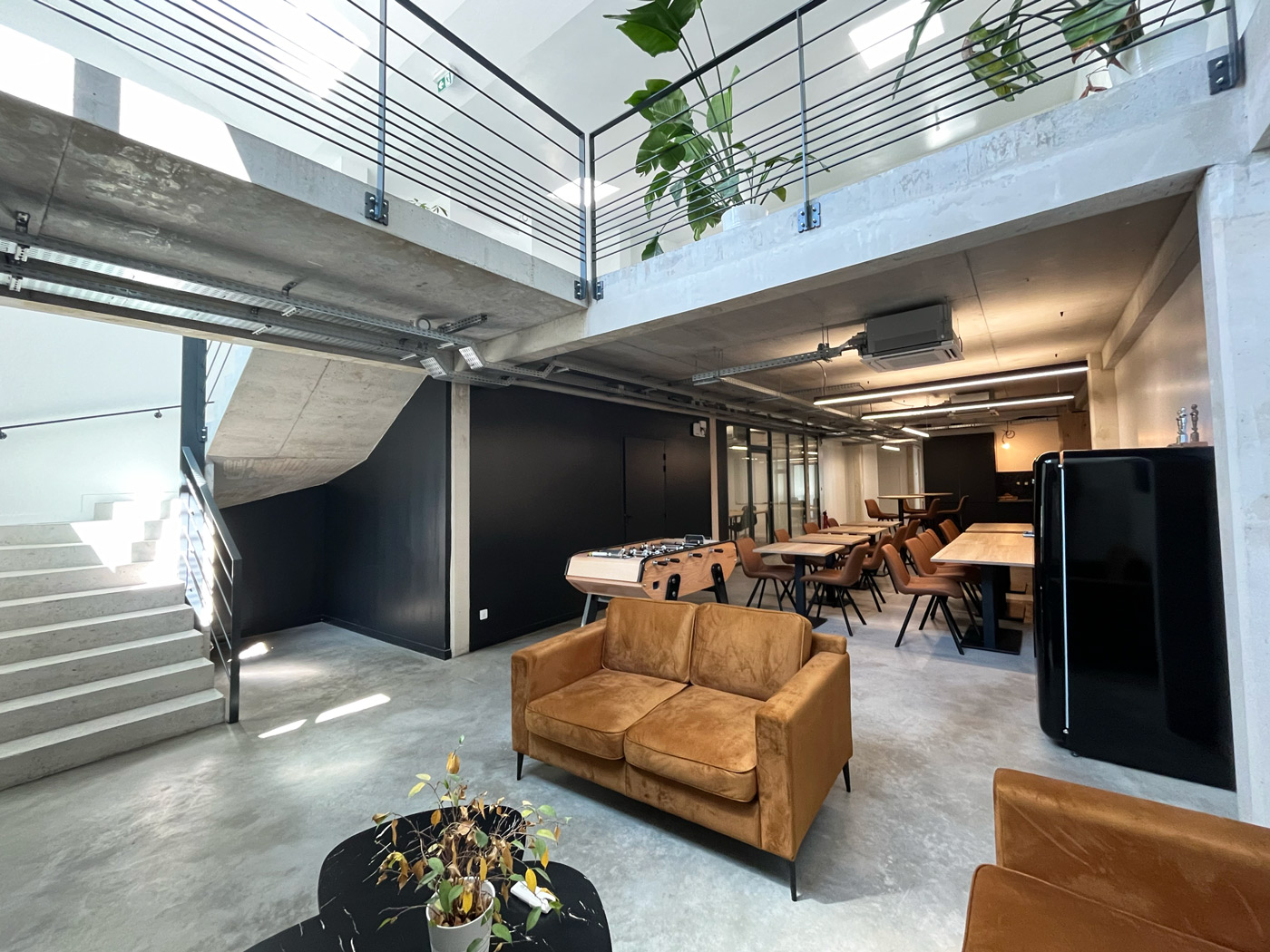 Le Hangar