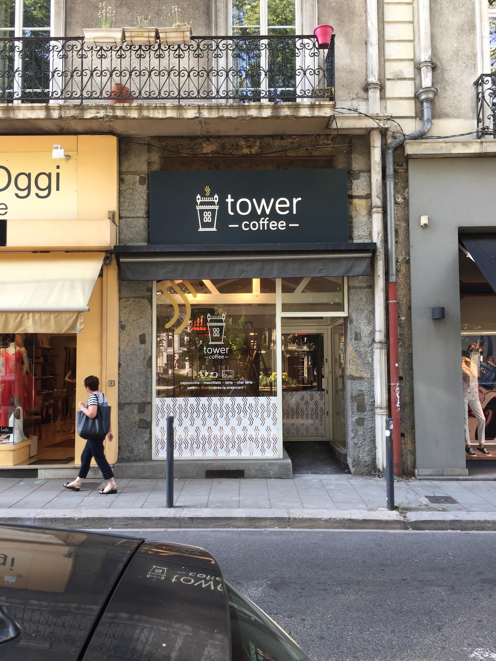 Le Tower Coffee