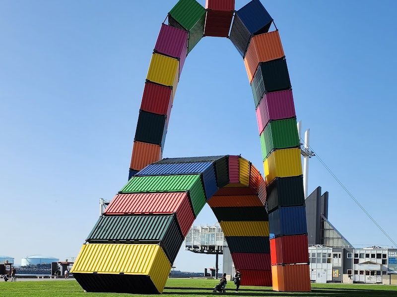 Le Container