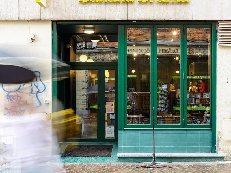 Banana Drama Café