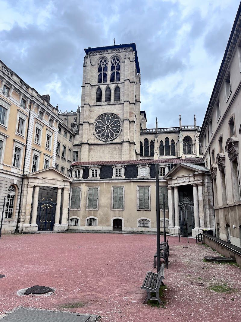 Bibliothèque Municipale du Vieux-Lyon