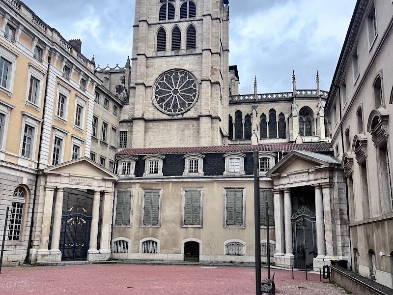 Bibliothèque Municipale du Vieux-Lyon