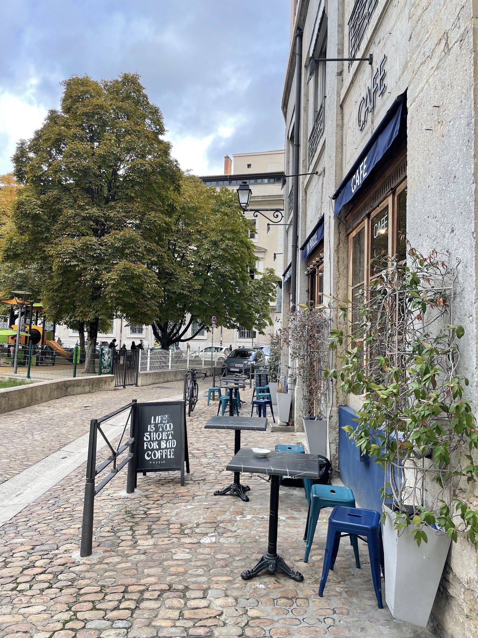 Le Puzzle Café