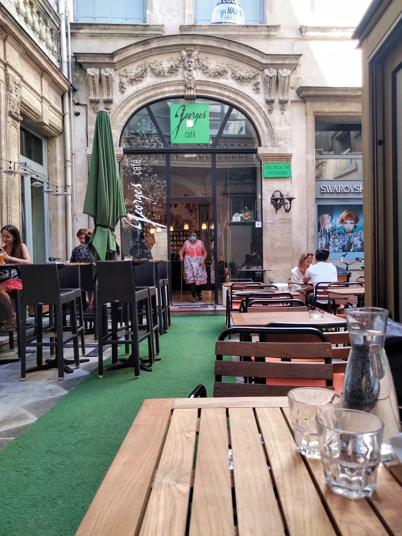 Georges Café