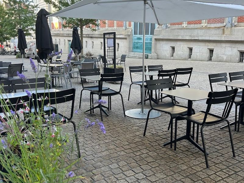 GLAZ Café