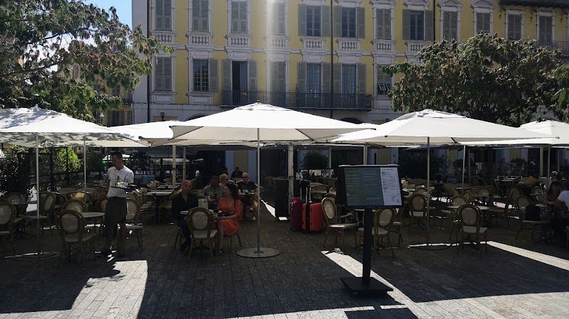 Le Café de la Place