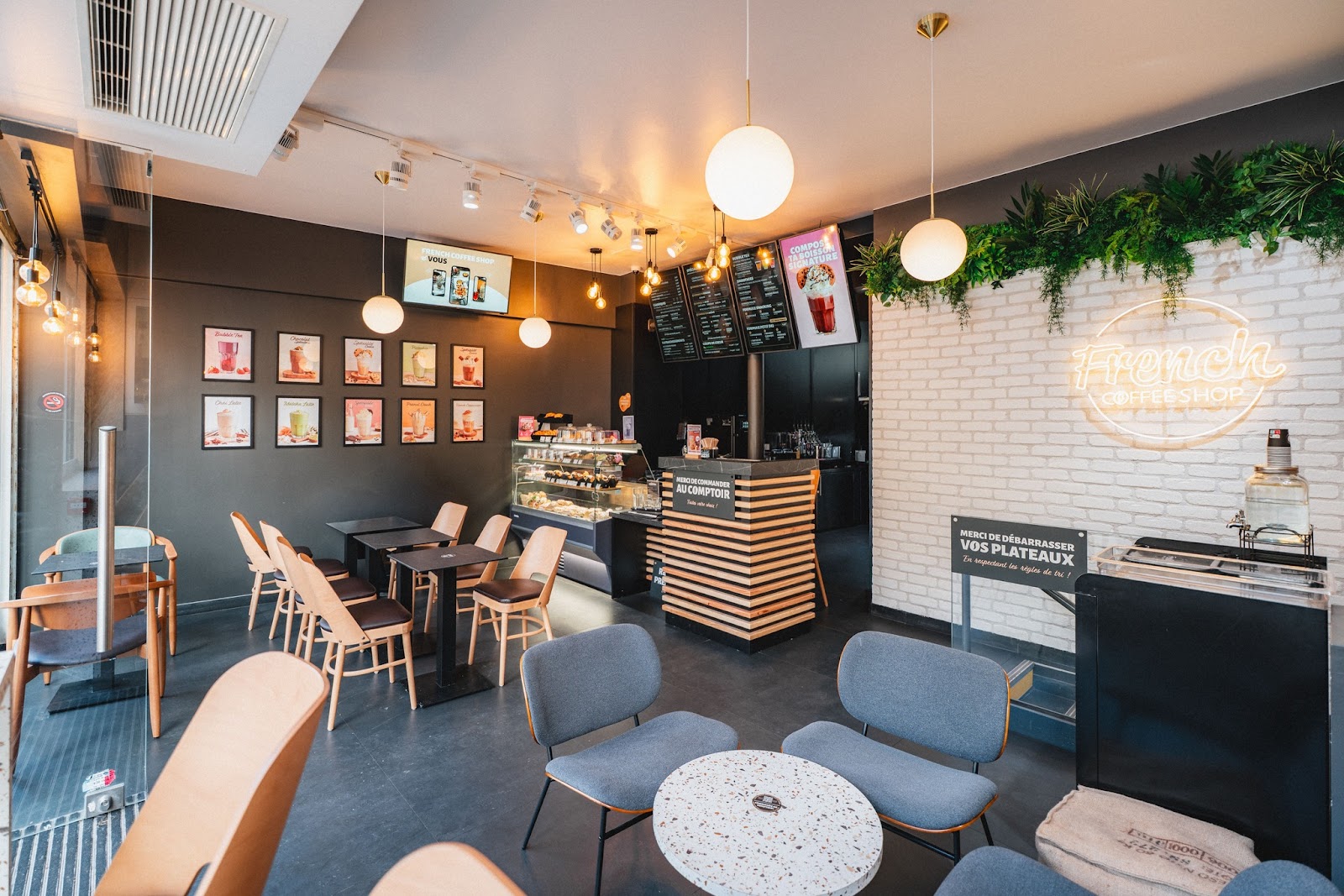 French Coffee Shop