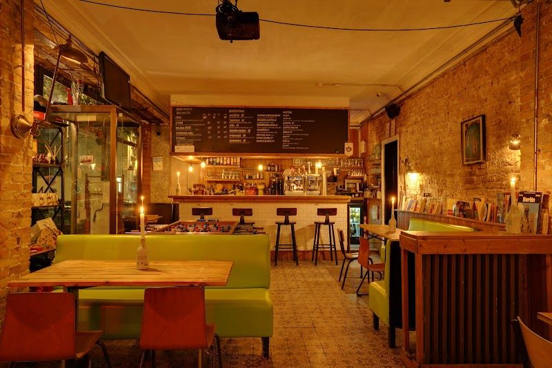 Le Kiez Biergarten
