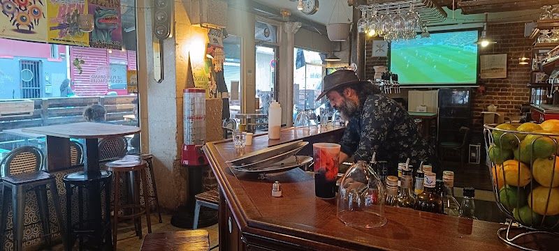 Le Point Bar