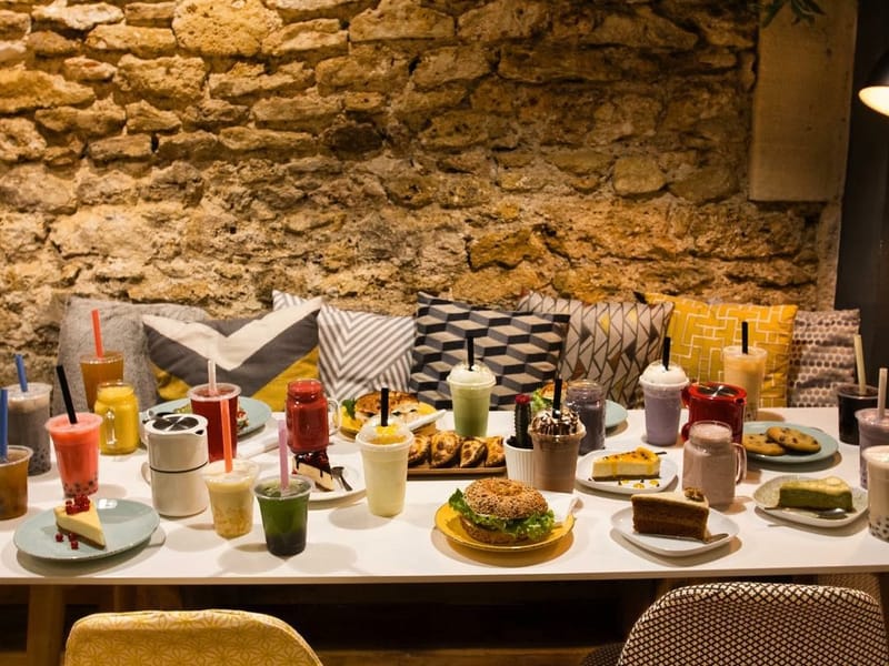 Spot bubble tea Montmartre