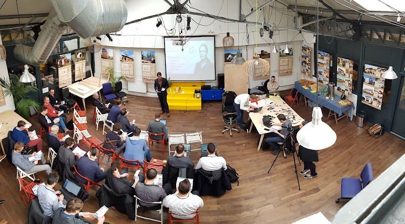 Volumes Coworking