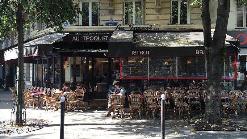 Au Troquet de la place