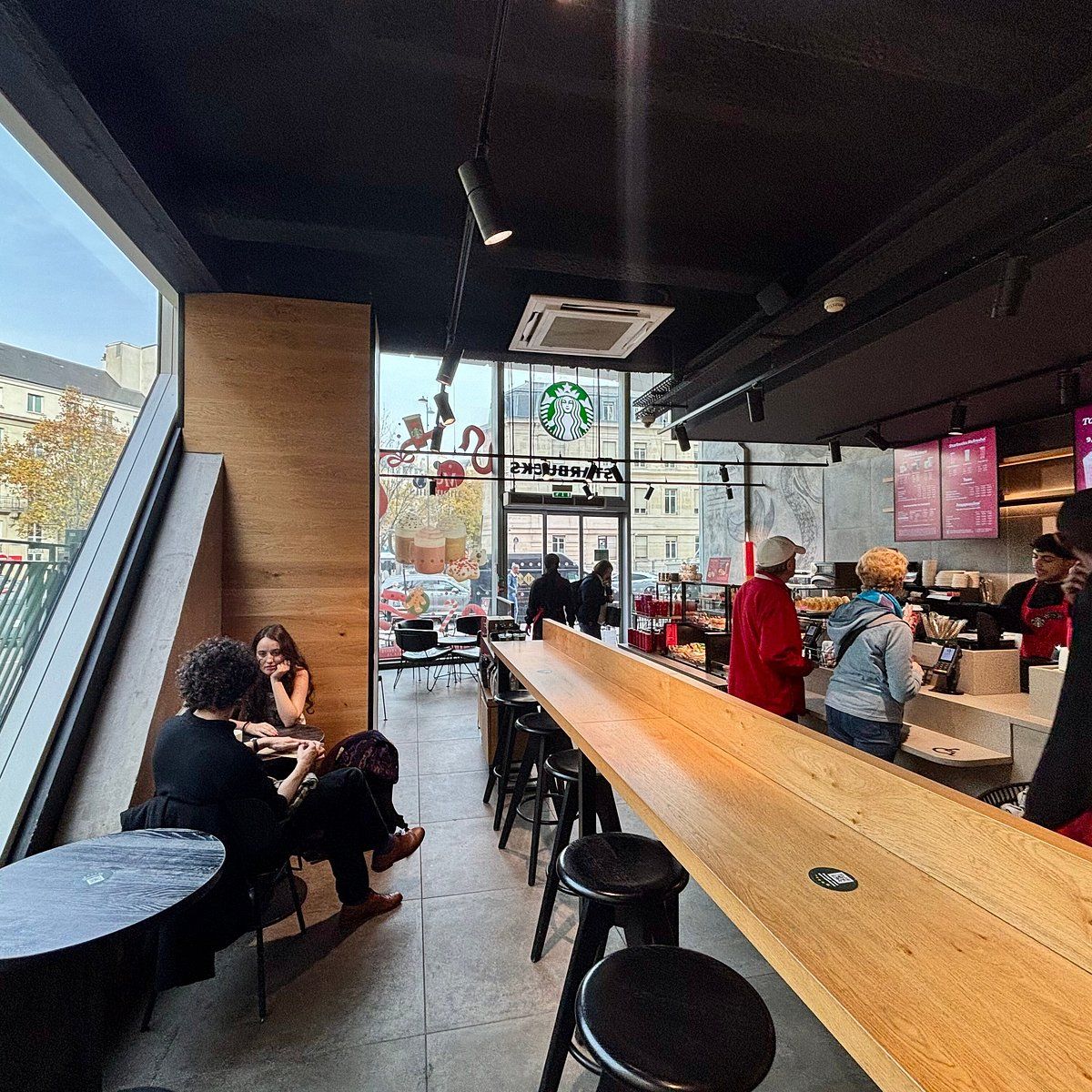 Starbucks Rue de Bercy