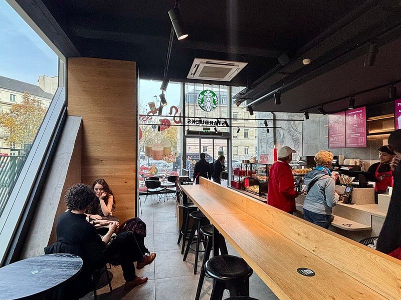Starbucks Rue de Bercy