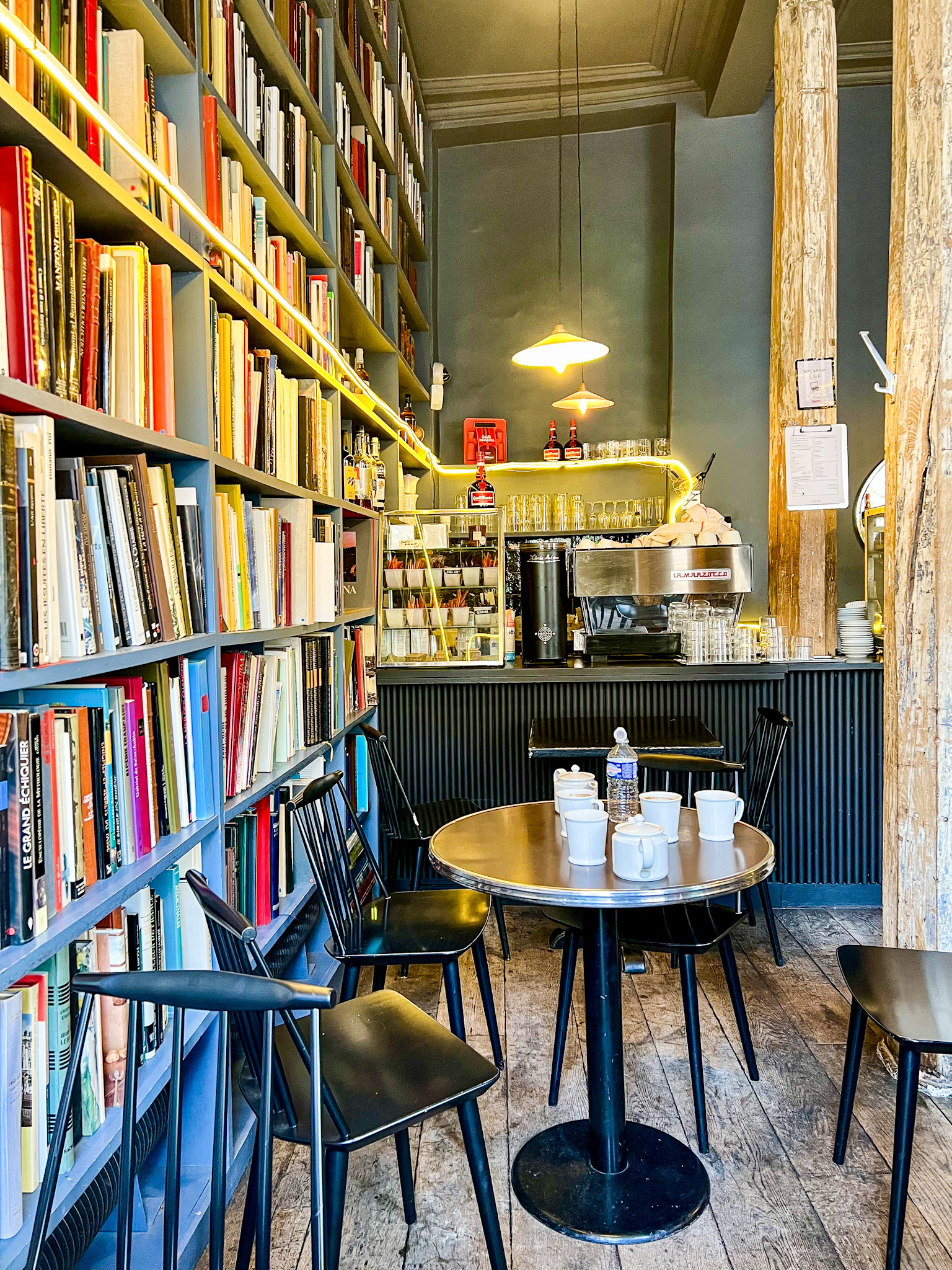 Used Book Café