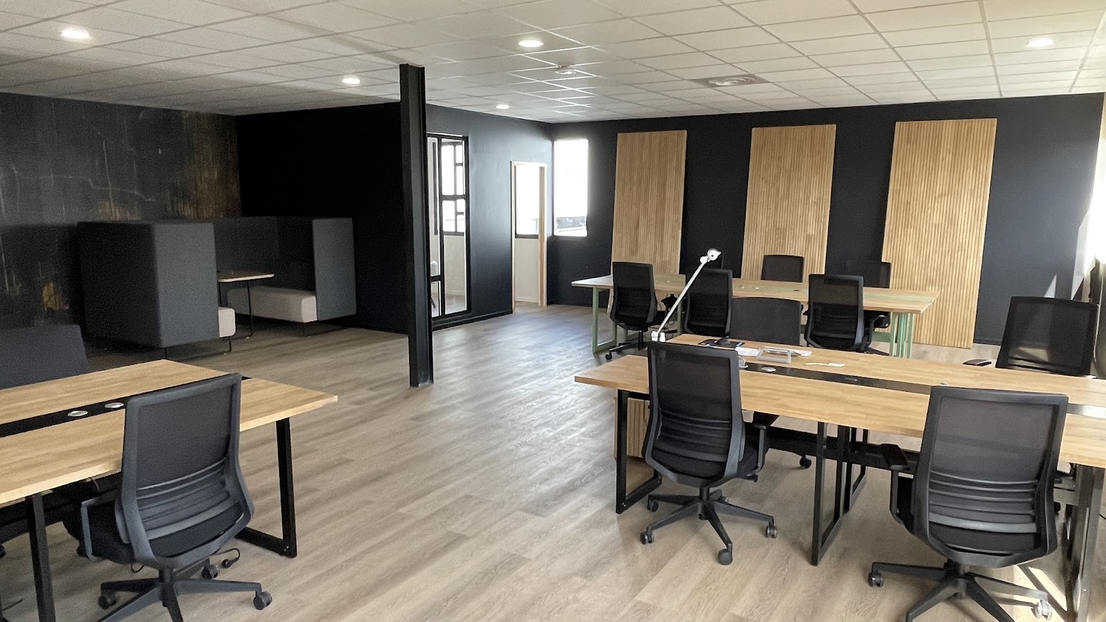 21 Street Coworking