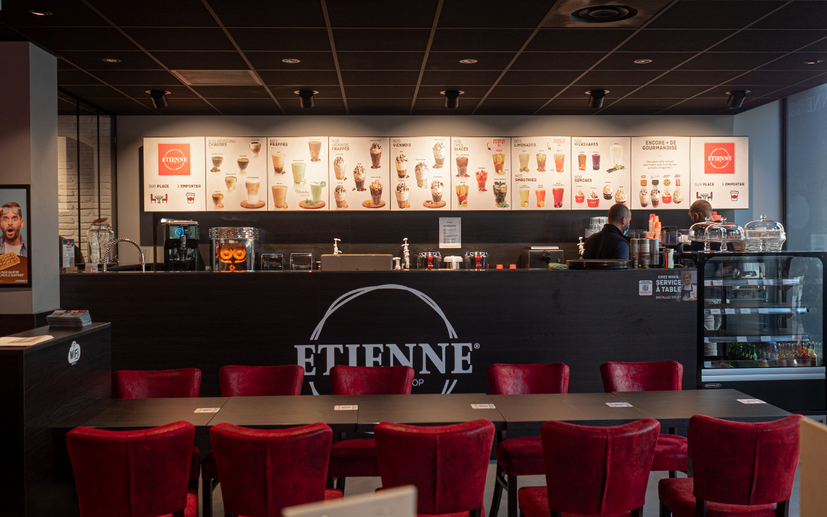 Etienne Coffee & Shop
