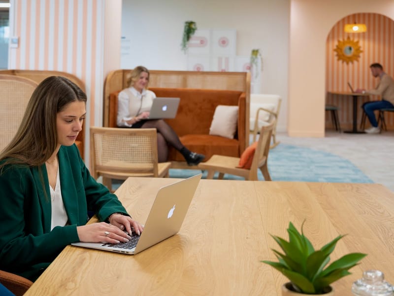 Coworking Suresnes Green Walk