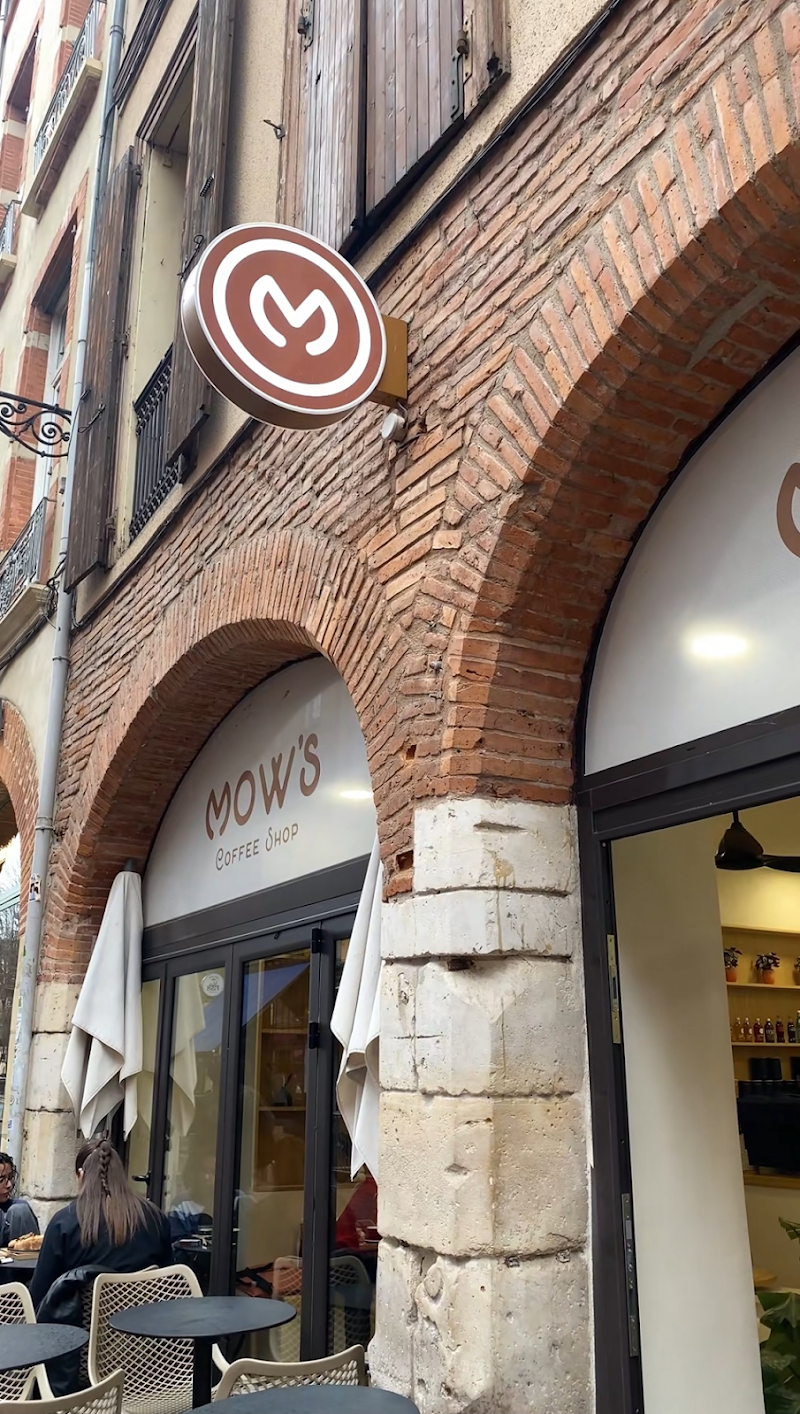 Mow's Coffee Shop