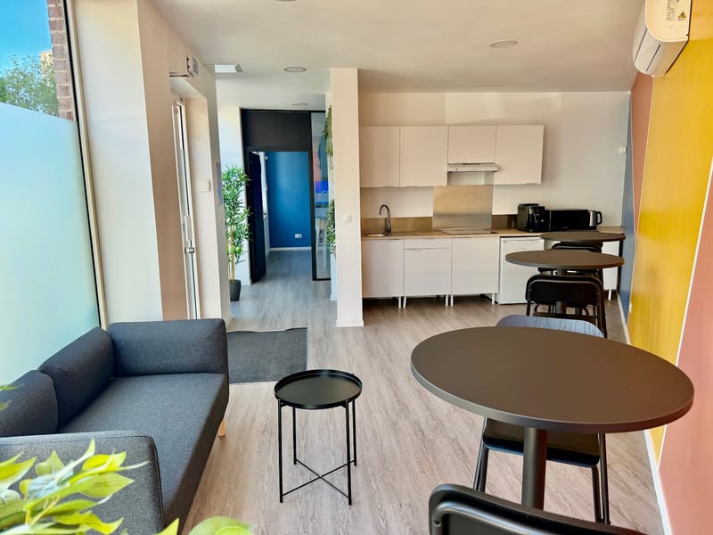 Coworking District