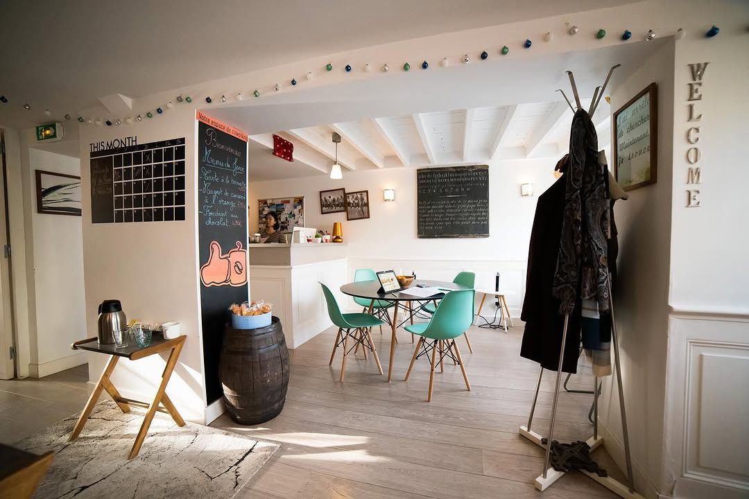 Pouce Café